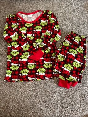 Kids Bamboo Red Plaid Grinch Christmas Pajama Set